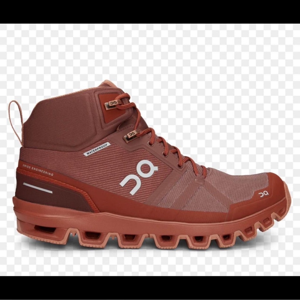 NWOB Women’s On Cloudrock Waterproof Hiking Boots!